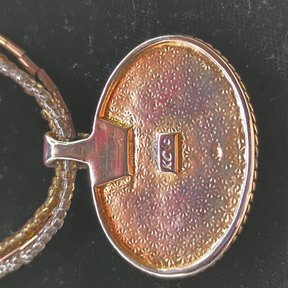 Elegant Gold Tone and Brown Pendant Necklace (Kenneth Cole) - Picture 5 of 6